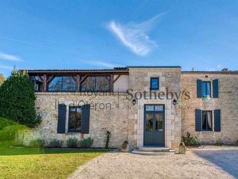 Vente maison 12 pièces Meursac 17