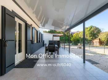 Vente maison 6 pièces Mimet 13
