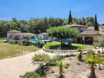 Vente maison 10 pièces Mimet 13