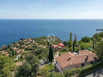 Vente maison 6 pièces Miramar 06