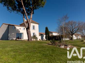 Vente maison 16 pièces Mirambeau 17