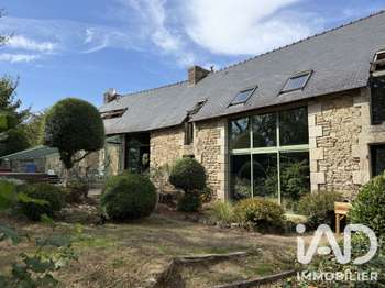 Maison 8 pièces 210 m² · à Moëlan-sur-Mer · 210 m² · 745 000 €