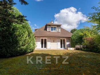 Vente maison 8 pièces Moëns 01