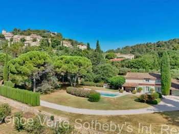 Vente maison 11 pièces Moissac-Bellevue 83