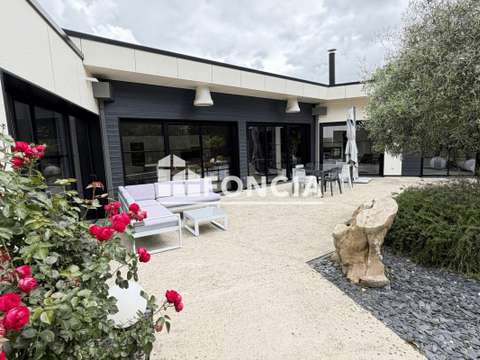 Vente maison 8 pièces