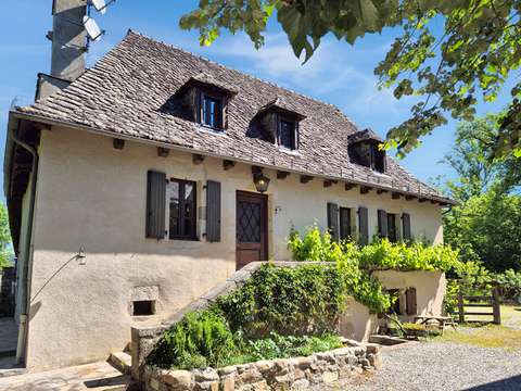 Vente maison 7 pièces Monceaux-sur-Dordogne 19