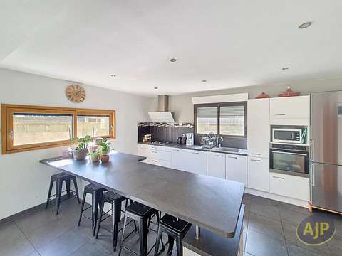 Vente maison 5 pièces Montaigu 85