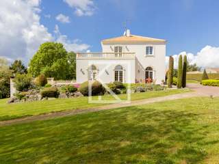Vente maison 13 pièces