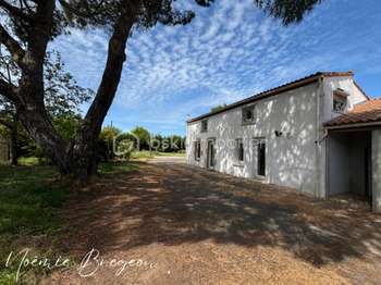 Vente maison 6 pièces Montaigu 85