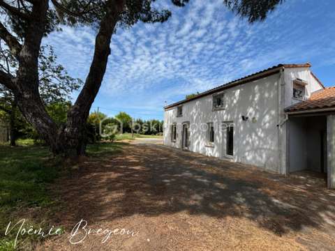 Vente maison 6 pièces Montaigu 85