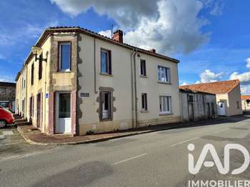 Vente maison 5 pièces Montaigu 85