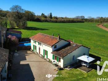 Photo Vente maison Montalembert