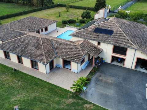 Vente maison 12 pièces