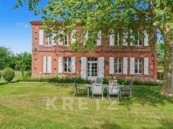 Maison 9 pièces 240 m² · à Montauban · 240 m² · 790 000 €