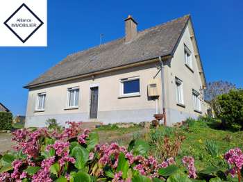 Maison 6 pièces 118 m² · à Montauban-de-Bretagne · 118 m² · 223 500 €