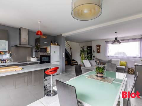 Vente maison 5 pièces Montauban-de-Bretagne 35