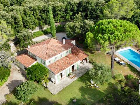 Vente maison 6 pièces Montauroux 83