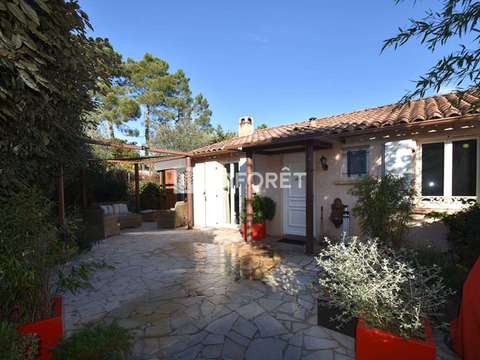 Vente maison 5 pièces Montauroux 83