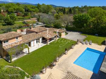 Vente maison 10 pièces Montauroux 83