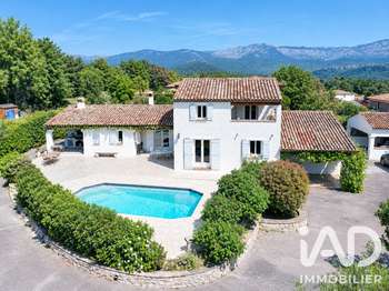 Vente maison 5 pièces Montauroux 83