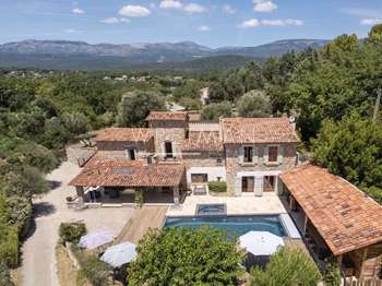 Vente maison 7 pièces Montauroux 83