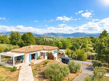 Vente maison 4 pièces Montauroux 83