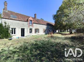 Maison 5 pièces 165 m² · à Montbarrois · 165 m² · 265 100 €