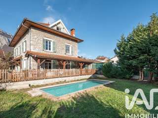 Vente maison 8 pièces