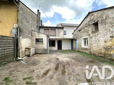 Vente maison 5 pièces Montcaret 24