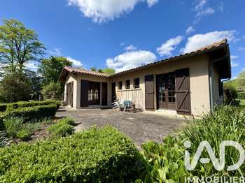 Vente maison 5 pièces Montcaret 24