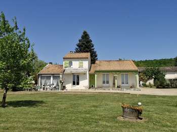 Vente maison 5 pièces Montcaret 24