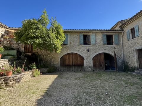 Vente maison 12 pièces