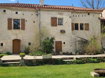 Vente maison 10 pièces Montcuq 46