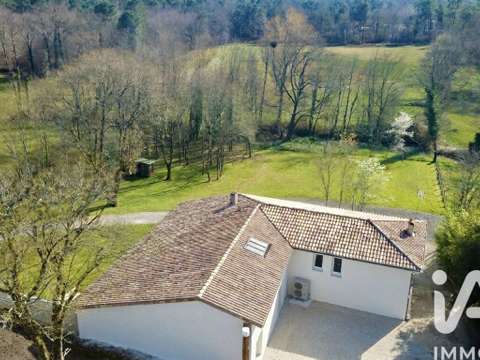 Vente maison 8 pièces Montendre 17