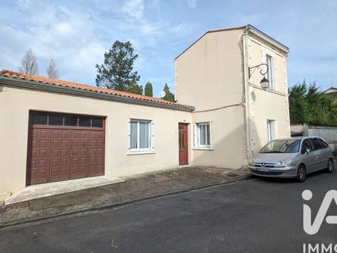 Vente maison 5 pièces Montendre 17