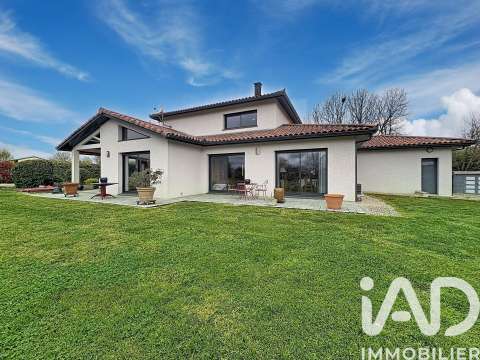 Vente maison 8 pièces Montesquieu-Volvestre 31