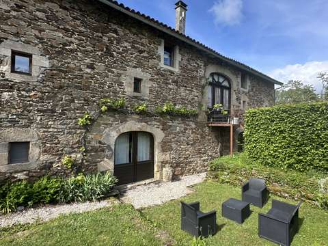 Vente maison 16 pièces Montet-et-Bouxal 46