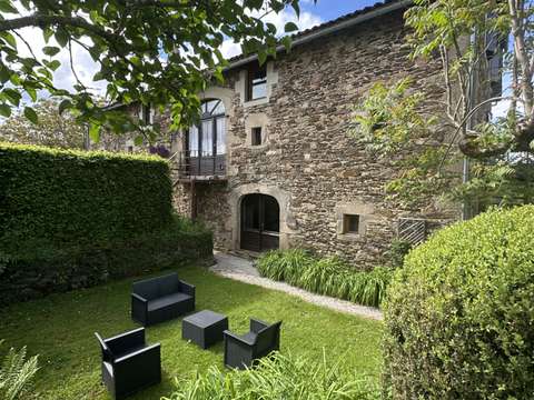 Vente maison 16 pièces