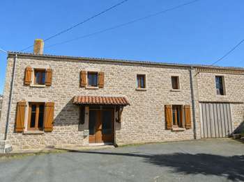 Photo Vente maison Montfaucon-Montigné