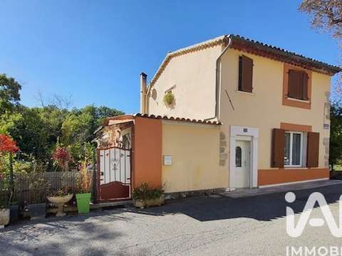 Vente maison 4 pièces Montferrat 83