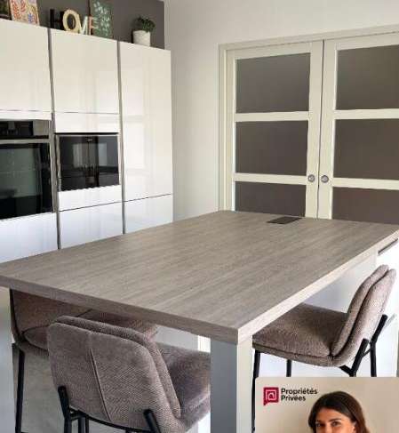Maison 8 pièces 160 m² · à Montfort-le-Gesnois · 160 m² · 332 800 €