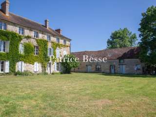 Vente maison 19 pièces