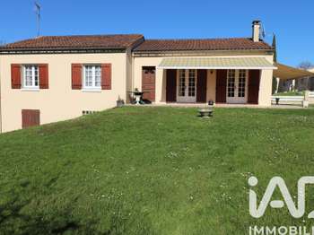 Vente maison 5 pièces Montguyon 17