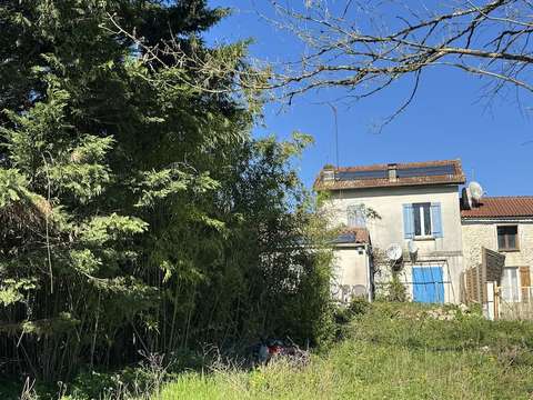 Vente maison 4 pièces Montguyon 17