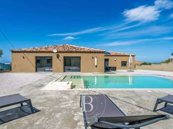 Maison 5 pièces 152 m² · à Monticello · 152 m² · 1 196 000 €