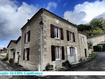 Vente maison 5 pièces Montignac-Charente 16