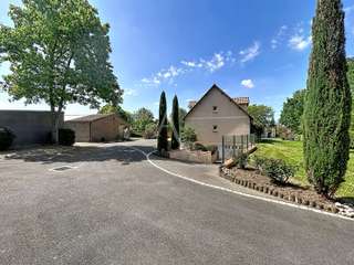 Vente maison 12 pièces