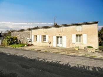 Vente maison 4 pièces Montils 17