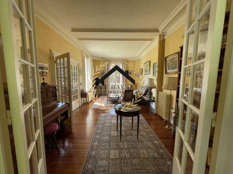Vente maison 8 pièces