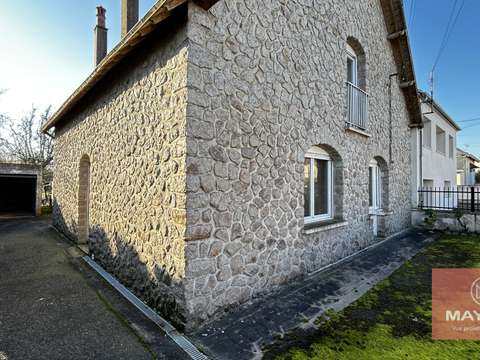 Vente maison 6 pièces Montjean 53